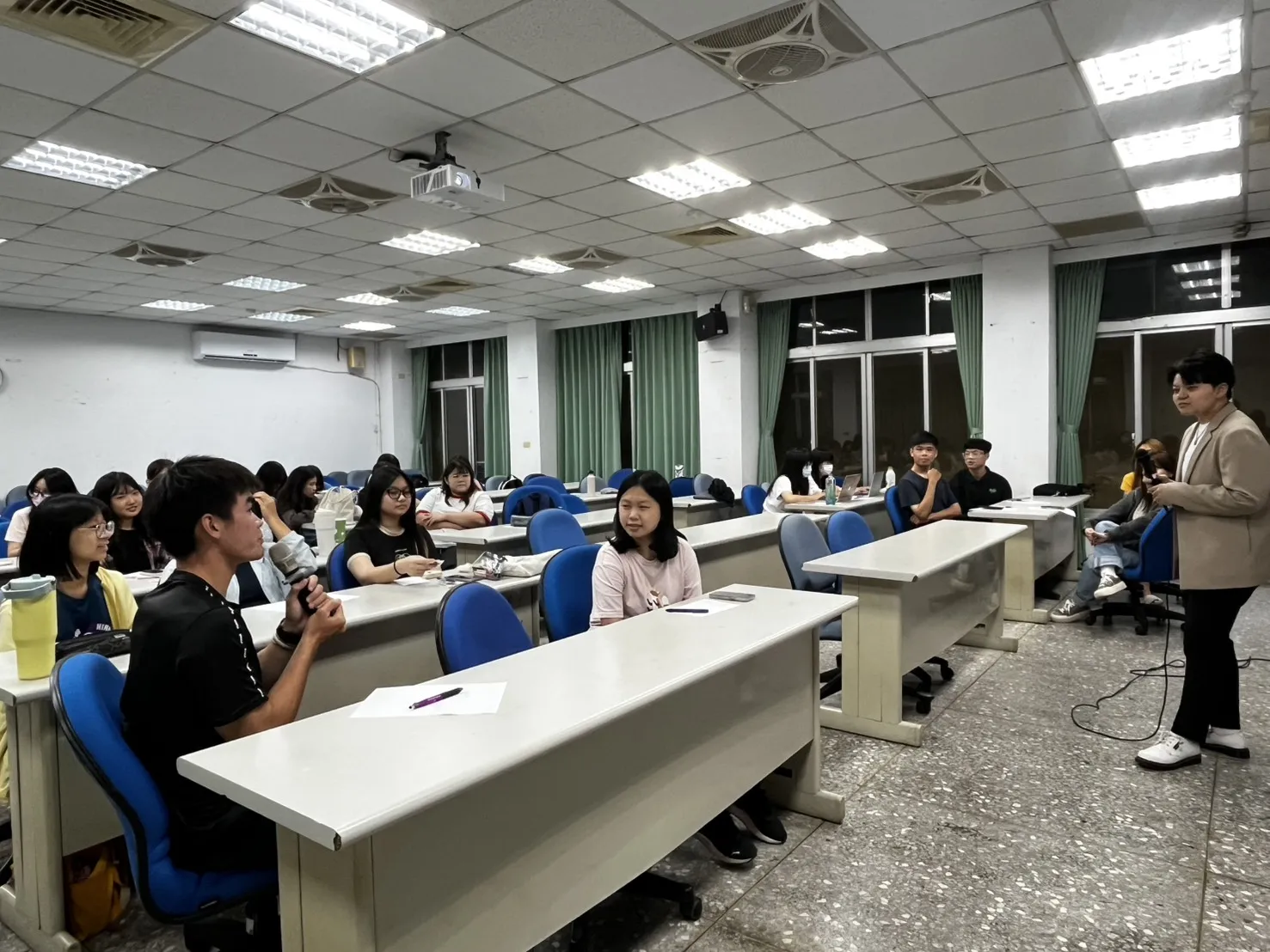 114-1【心理衛生推廣】「用現在的你，找到未來座標」─生涯探索講座 第6張