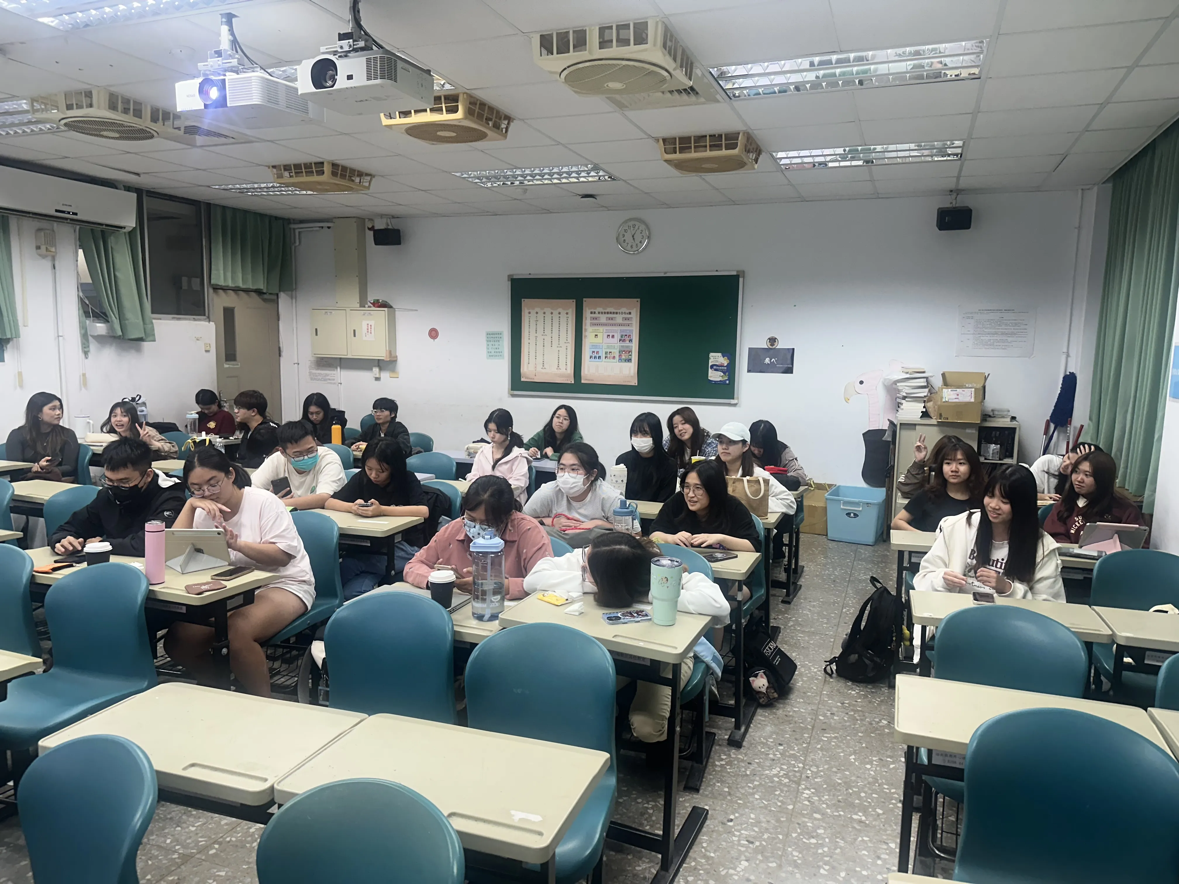 114-1【班級輔導】有事沒事就想滑:理解手機成癮，找回生活主導權 第6張